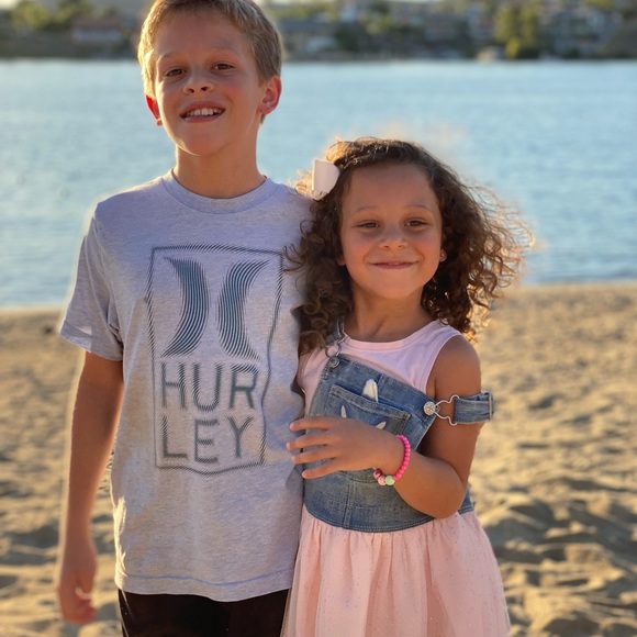 Meet your Posher, Taryn - Picture 2 of 2